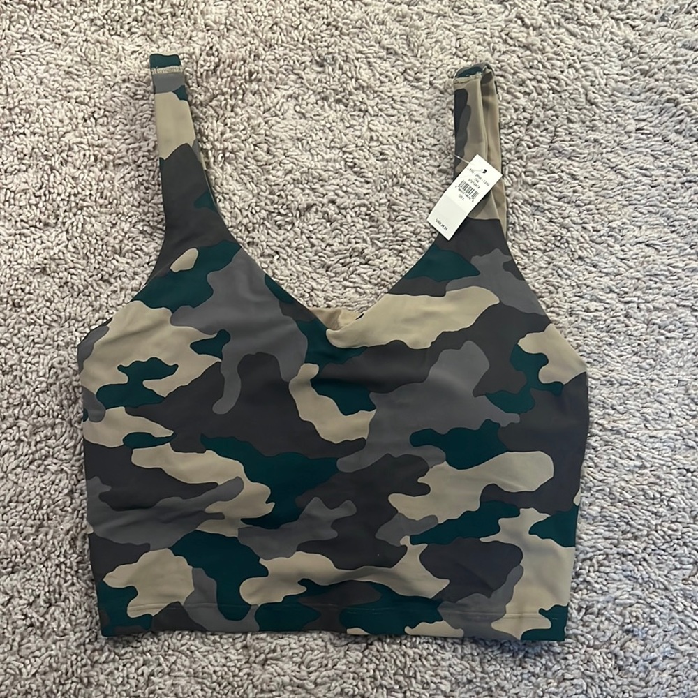 *NWT* OFFLINE BY AERIE SPORTS TOP